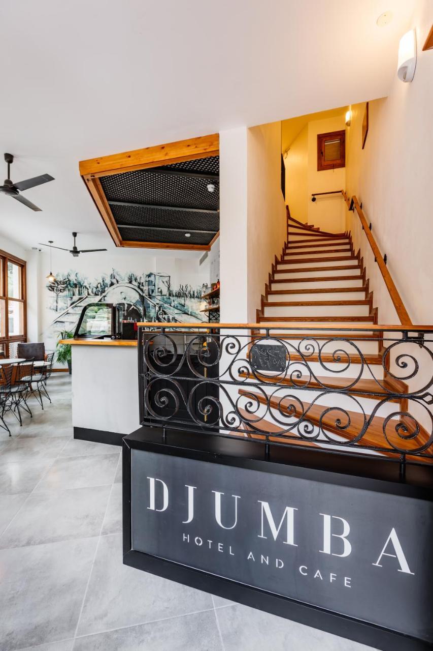 Djumba Hotel&Cafe Nikosia Bagian luar foto